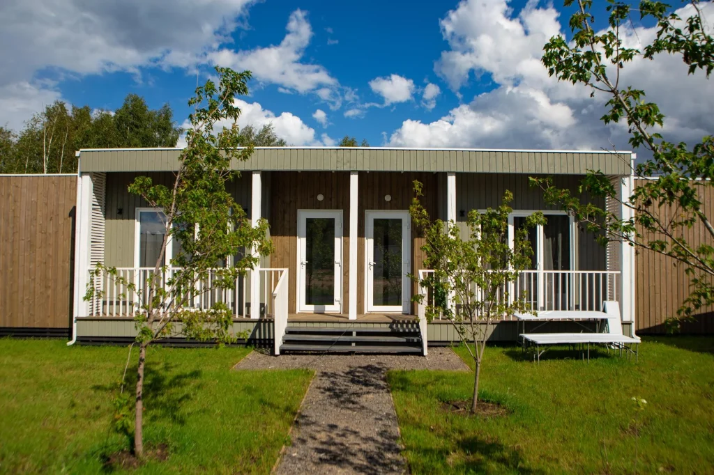 Manufactured Home Delivery in Burnsville